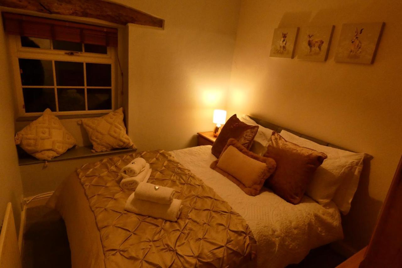 Redfearn Cottage Apperley Bridge エクステリア 写真